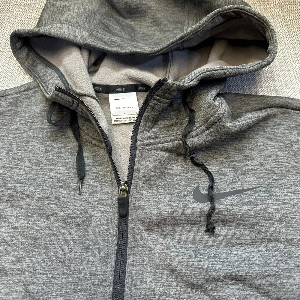 Nike therma fit